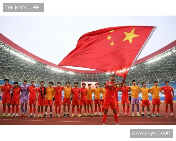 重庆足球队的拼搏之路与杯赛荣耀的背后故事